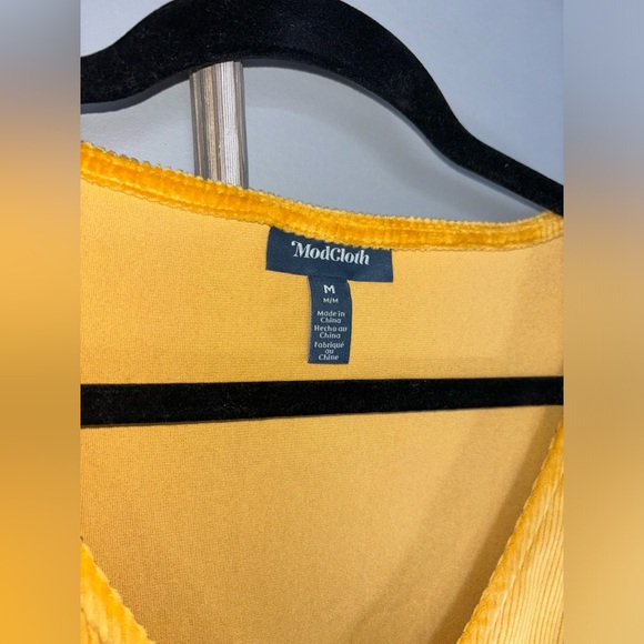 BNWT. Never washed or worn. ModCloth swinging with the 60’s mini dress - Picture 2 of 6